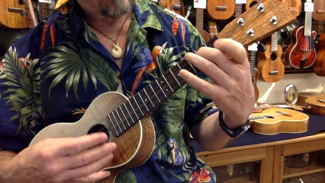 "Moana Chimes" on Martin 2K Curly Koa Concert #3569 @ Ukulele Mania, Tokyo смотреть онлайн