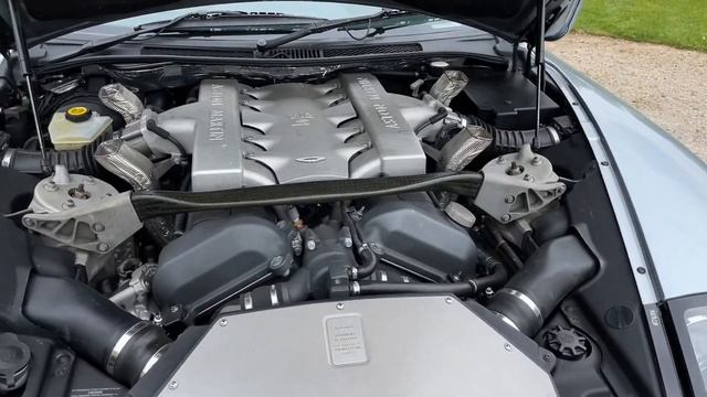 2005 Aston Martin Vanquish S 2+2 смотреть онлайн