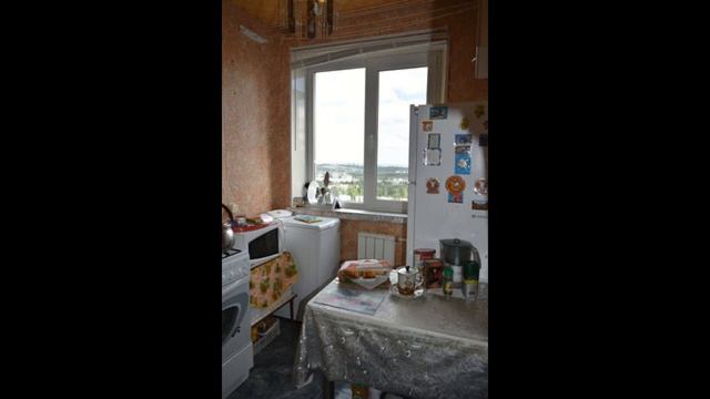 Продам 1 кв на Лунной 22