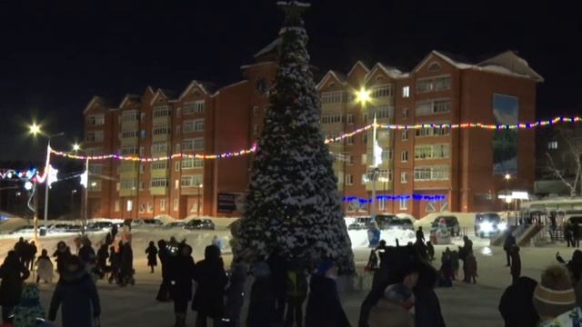 Снежный городок открыт смотреть онлайн