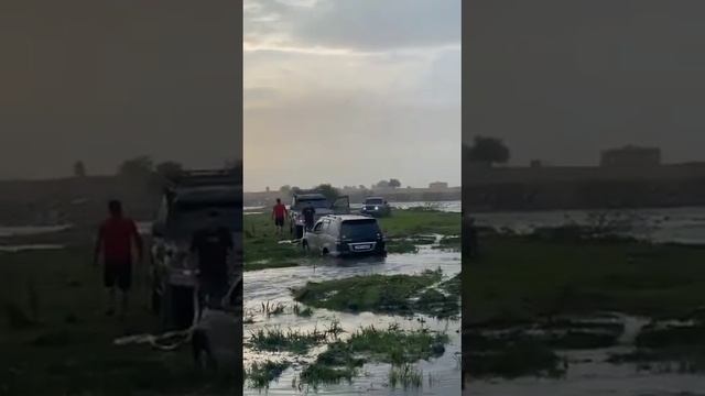 Господи, дай мне с душевным спокойствием встретить всё, что принесёт мне наступающий день... смотреть онлайн