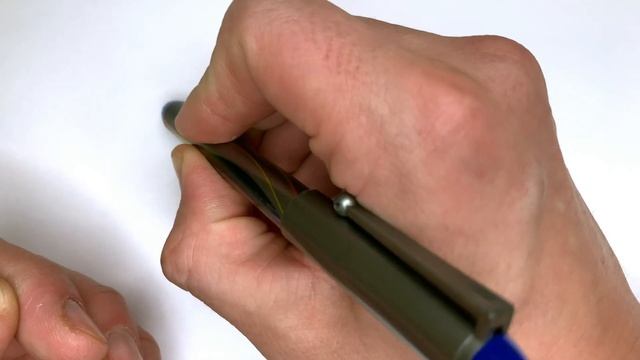 Бюджетная перьевая ручка Pilot V-Pen смотреть онлайн