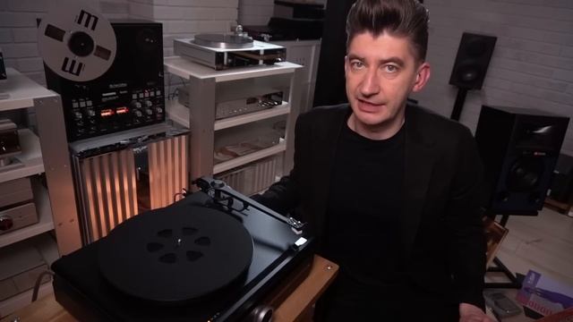 High End недорого! Проигрыватель винила Roksan Attessa с одноопорным тонармом и фонокорректором смотреть онлайн