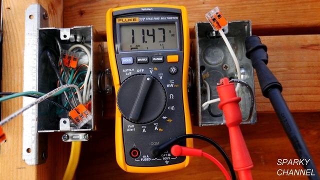 How to Turn Off Ghost Voltages with Dual Impedance (LoZ) Meters смотреть онлайн