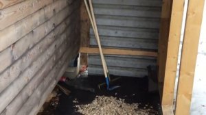 САРАЙЧИК ДЛЯ ИНСТРУМЕНТОВ В ДЕРЕВНЕ.