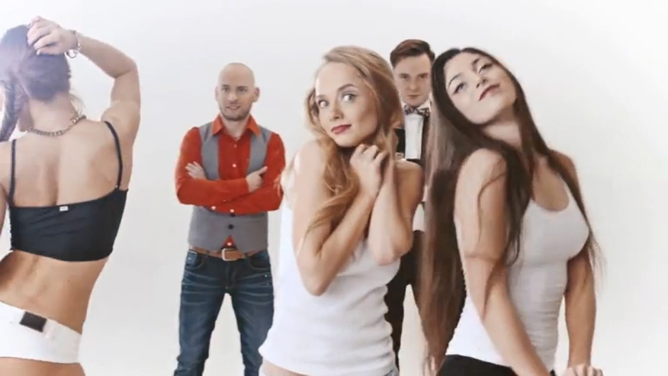 Группа HELLO - Сумасшедший (Official Music Video 2014) смотреть онлайн