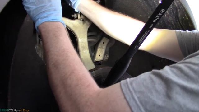 Audi A4 Clunking Noise from front suspension - Part 1 смотреть онлайн