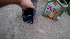 Нива 2131 Замена масла двигателя Lada 4x4. Shell Helix Ultra 5W-40