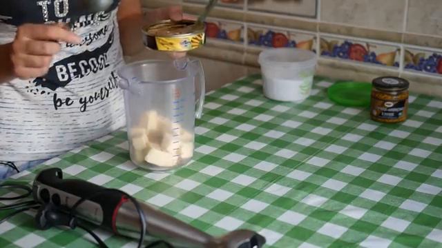 Вкуснейшая НАМАЗКА НА ХЛЕБ. Перекус за 3 минуты(360p) смотреть онлайн