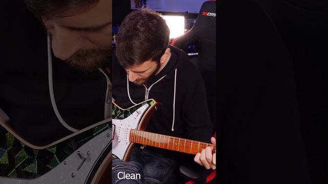 @ShaunTrack checking out his new Cream Guitar. Welcome to the family, Shaun! смотреть онлайн