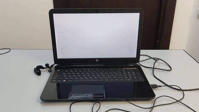 Ноутбук HP 15-G001SR смотреть онлайн