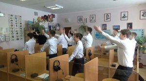 Флешмоб-поздравление на 8 Марта для девочек 8 А класса школы № 30  Коломны