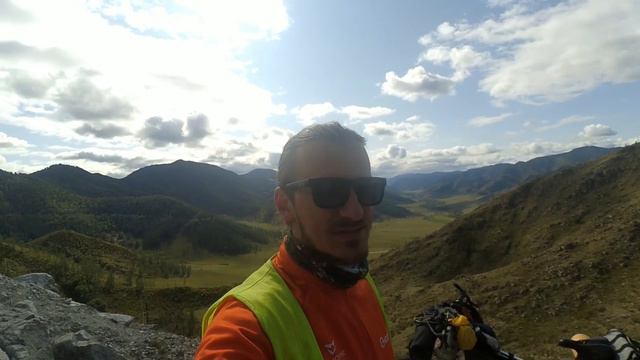 Одиночный велопоход по Сибири часть 4 Алтай. смотреть онлайн