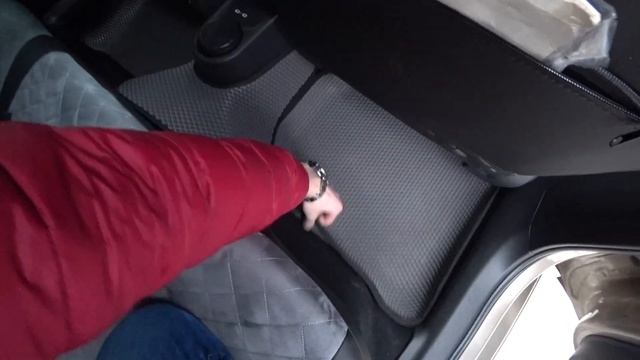 Коврики EVA Smart - деньги на ветер. Купился на отзывы, теперь жалею. Skoda Rapid смотреть онлайн