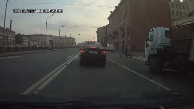 10 мая 2013. Набережная обводного. смотреть онлайн