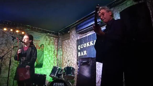 Поэтустороннее: «Время порвало осень», «Не оскорбит, не покоробит… [Октябрь]», «Ворон», начало смотреть онлайн