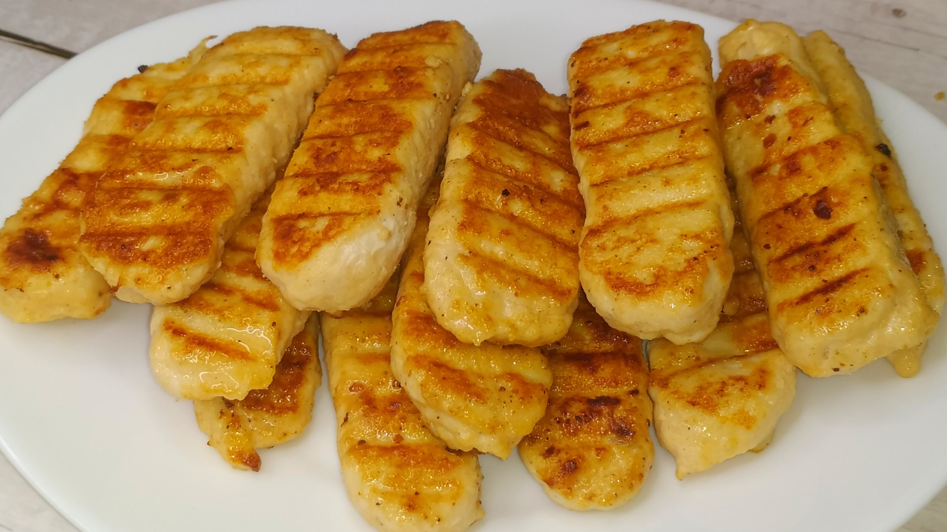 КУРИНЫЕ ПАЛОЧКИ из фарша! ВКУСНЯТИНА из куриного филе за 20 минут! смотреть онлайн