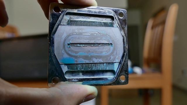 Coolant Clogged My Custom PC Loop смотреть онлайн