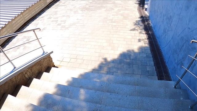 ▶️ КРЫМ ОБСТАНОВКА НА ПЛЯЖЕ ДЕЛЬФИН ЯЛТА ПАЛЬМОВАЯ АЛЛЕЯ В ПРИМОРСКОМ ПАРКЕ РЫЖИК ЯЛТА смотреть онлайн