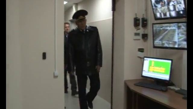 Полицейские Краснокамска отметили новоселье (видео) смотреть онлайн