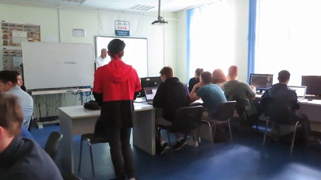 Курсы Детлефа Рихтера по робототехнике для студентов ФКТиПМ смотреть онлайн