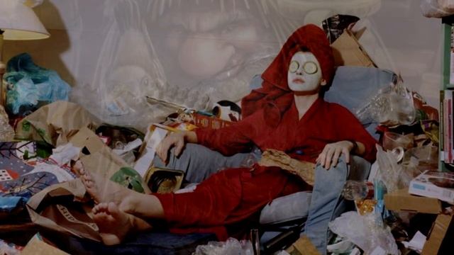 Вот Почему нельзя выносить мусор вечером. смотреть онлайн