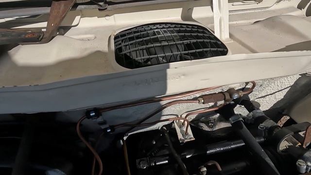 1972 AUDI 100 COUPE S смотреть онлайн