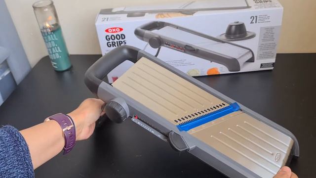 1 minute (ish) Unboxing | Chef's Mandoline Slicer Good Grips смотреть онлайн