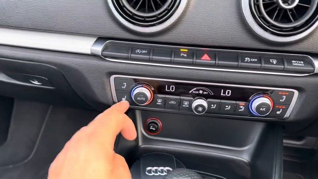 Audi A3 Cabriolet 1.4 TFSI CoD S line Convertible 2dr Petrol S Tronic - AB Dealers смотреть онлайн