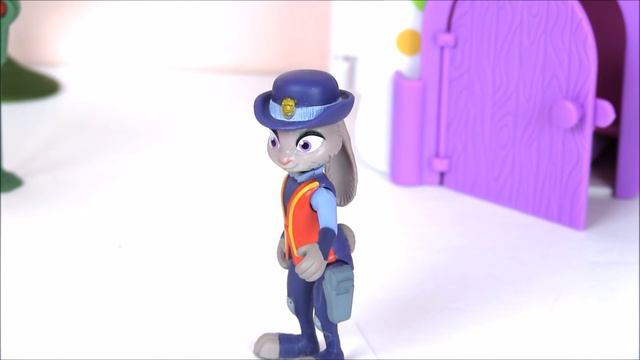 Лис и Джуди из Мультика Зверополис на Красной Машинке Заехали к Май Литл Пони и к Свинке Пеппе смотреть онлайн