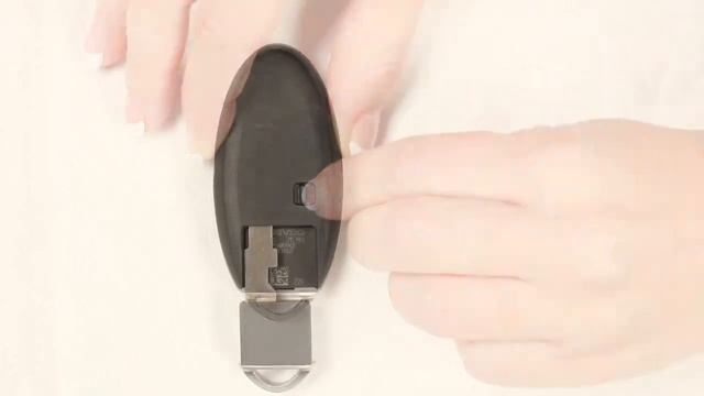 2012 NISSAN GT-R - NISSAN Intelligent Key смотреть онлайн