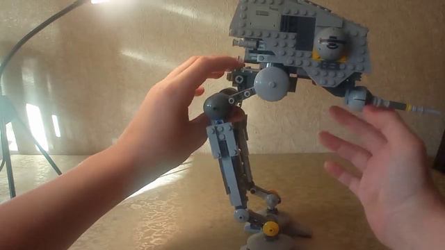 Сравнение шагоходов AT-ST и AT-DP смотреть онлайн