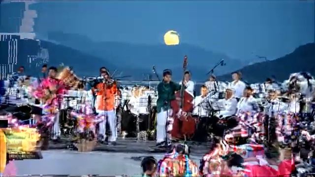 LA LUNA EN SINCRONICIDAD EN LA GUELAGUETZA смотреть онлайн
