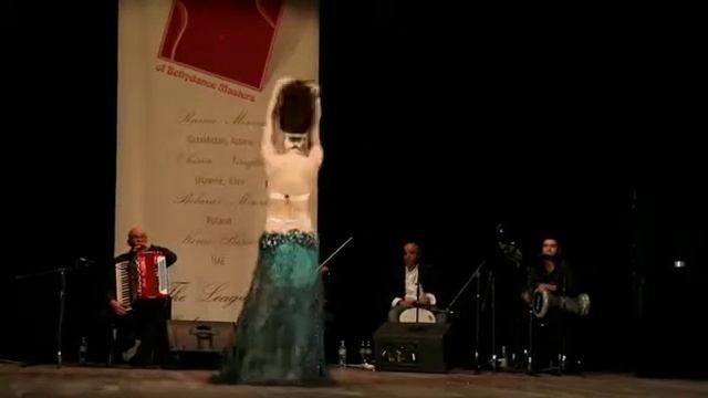 ВОСТОЧНЫЙ ТАНЕЦ / ТАБЛА СОЛО LIVE / РИТМ ЧИФТЕТЕЛЛИ И САМБА / НАТАЛЬЯ ЛИСЕЕВА & MAZZIKATEA EUROPE смотреть онлайн