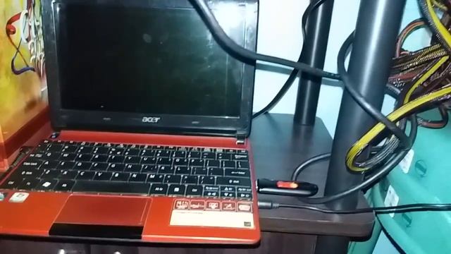 ACER ASPIRE ONE D257 NETBOOK + SAPPHIRE R9 290 TRI-X GPU! WILL IT WORK? смотреть онлайн