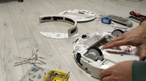 Ошибка колеса в Xiaomi Vacuum mop essential - ремонт своими руками