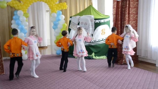 "Татарский танец", детский сад №40, г. Уфа. смотреть онлайн