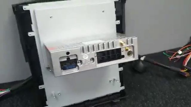 Магнитола 12.1" в Tesla-стиле для Mitsubishi Pajero 4 смотреть онлайн