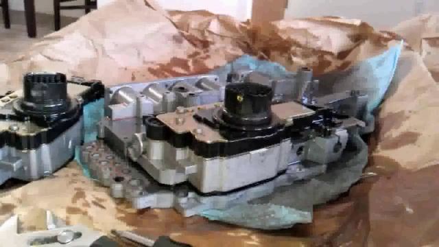 Solenoid Pack Replacement 99-04 Jeep Grand Cherokee 45RFE P1781 Fix P0700 смотреть онлайн