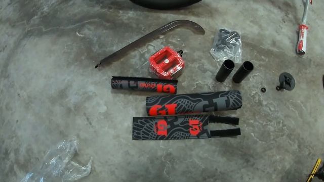 2021 GT PRO SERIES 24er Heritage Unboxing and Review! смотреть онлайн
