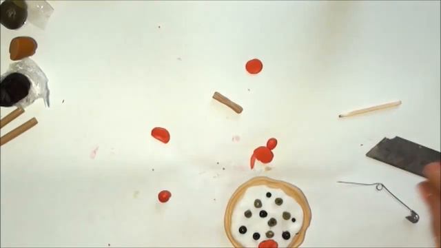 Лепим пиццу из полимерной глины (пластики).How to make a pizza of polymer clay. Tutorial смотреть онлайн