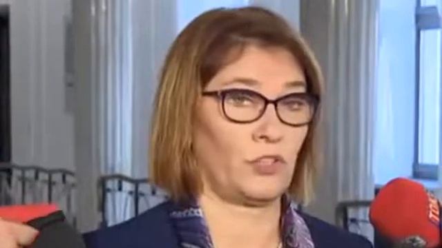 Konferencja rzeczniczki PiS Beaty Mazurek 20.10.2017 смотреть онлайн