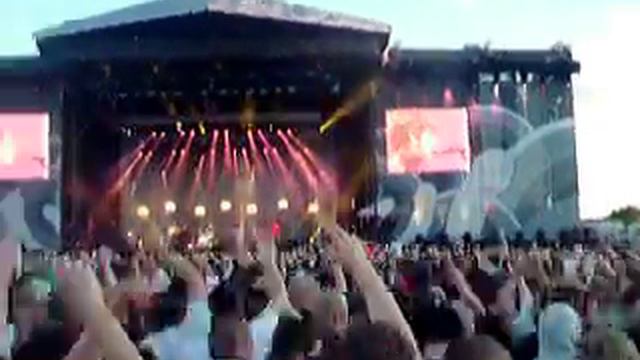 Arctic Monkeys - Fluorescent Adolescent LIVE O.T. 29/07/2007 смотреть онлайн