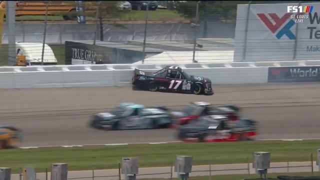 TAYLOR GRAY RAJAH CARUTH SPIN - 2022 TOYOTA 200 NASCAR TRUCK SERIES AT WWT RACEWAY смотреть онлайн