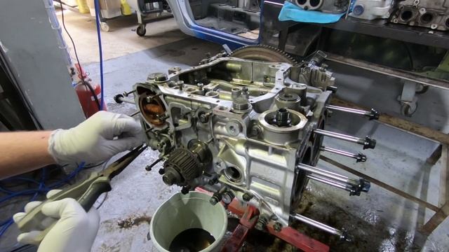 Subaru Impreza Ej20 Engine Rebuild Part 2 /EJ25  пошаговая разборка двигателя Ej20/25 субару импрез