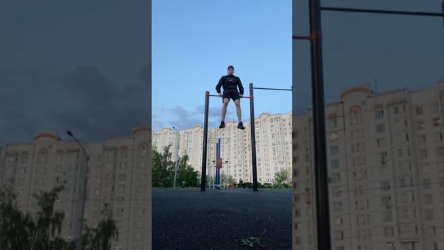 ПЕРВОЕ ВИДЕО НАЧИНАЮЩЕГО БЛОГЕРА !!! смотреть онлайн