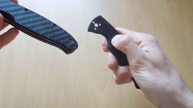 Custom Spyderco Resilience Carbon.