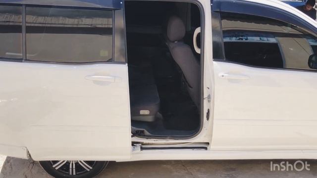 Toyota RAUM смотреть онлайн