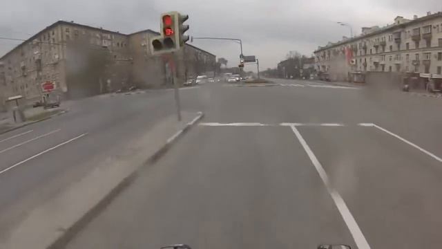 Красиво ушел от московского мотобата смотреть онлайн