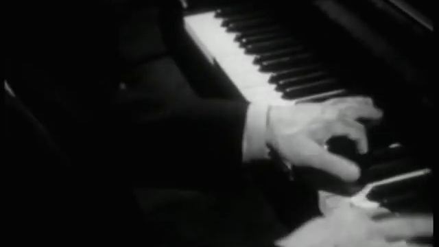 Artur Rubinstein plays Liebestraum nº3 Liszt (HQ - High Quality) смотреть онлайн